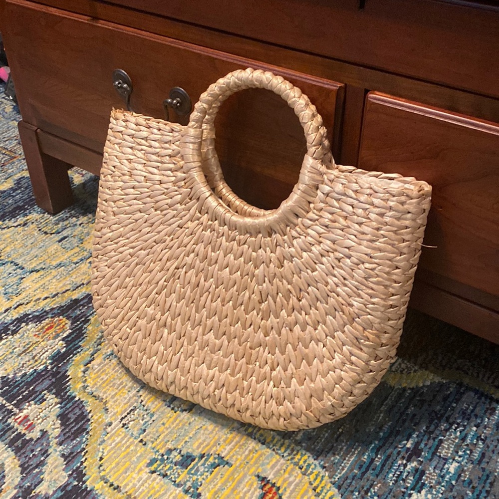 Woven Natural Straw Handbag